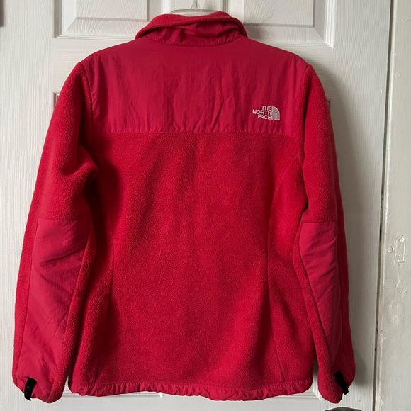 The North Face Vibrant Hot Pink Women's Jacket - Picture 3 of 3